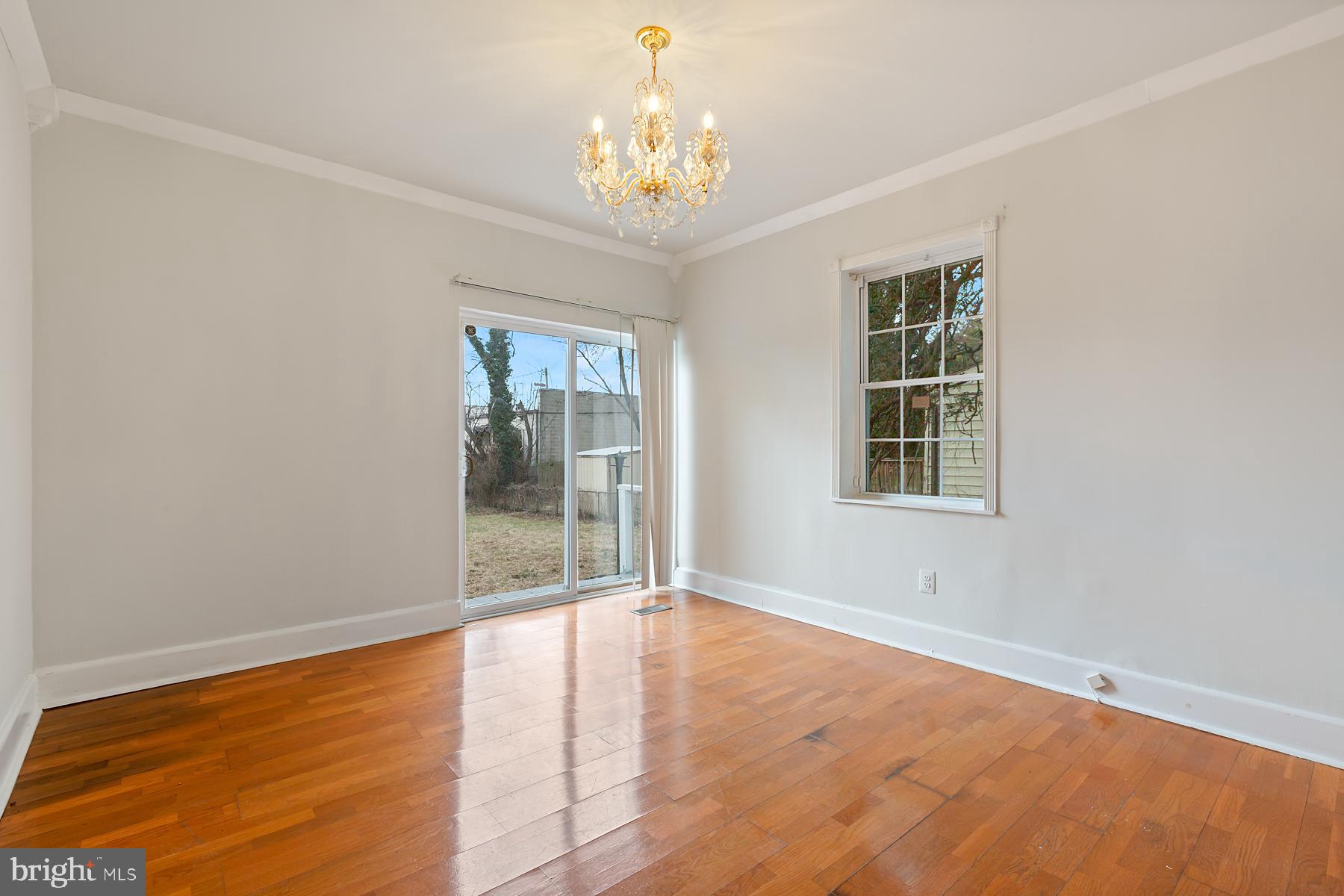 FRANKFORD - Residential