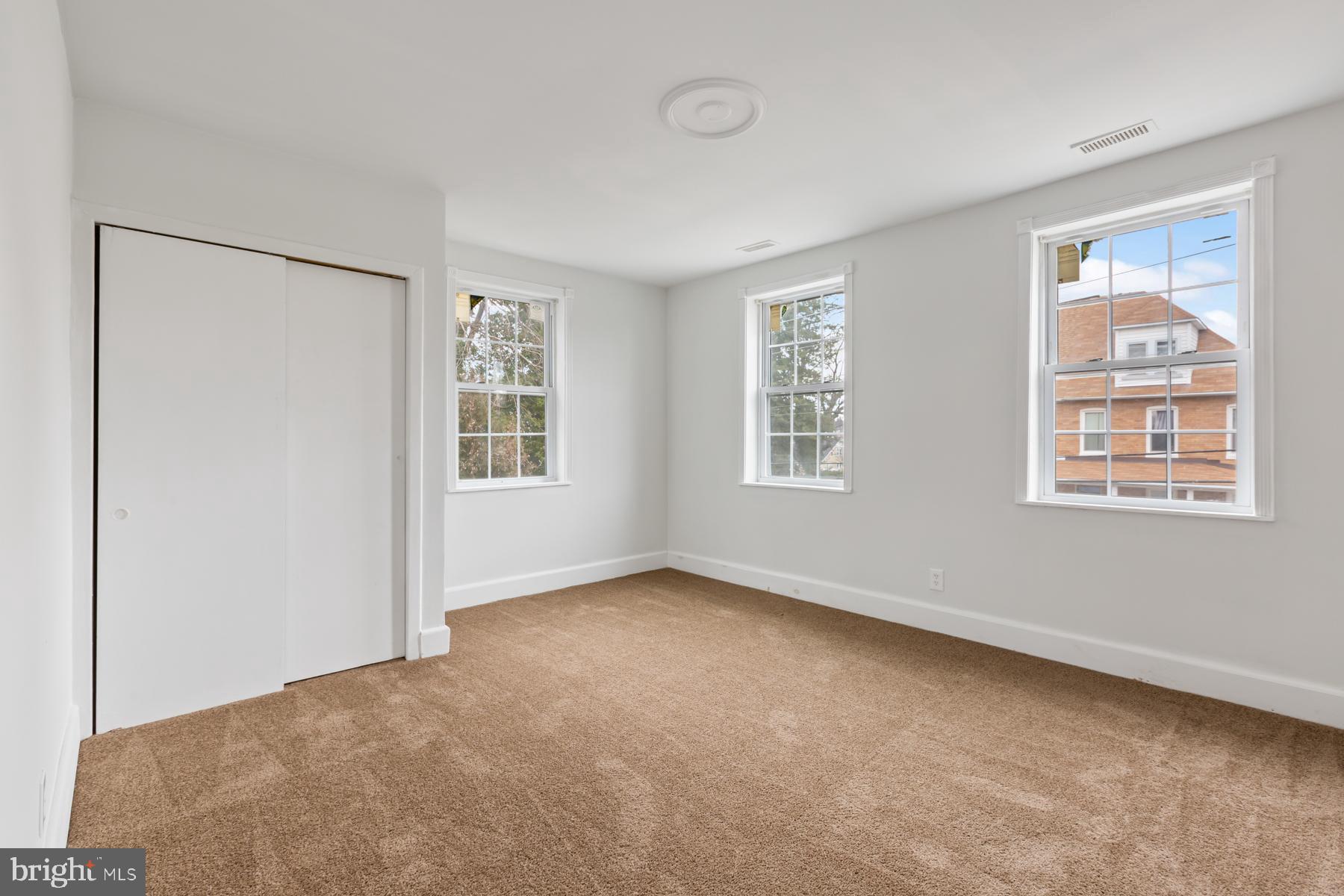 FRANKFORD - Residential