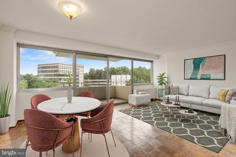 Photo of 4515 WILLARD AVE #908S, CHEVY CHASE, MD 20815 (MLS # MDMC2070842)