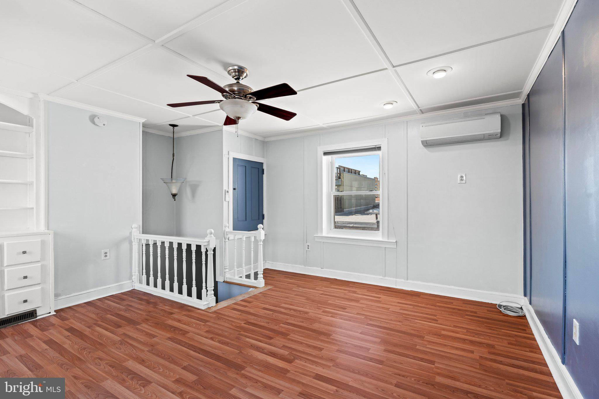 FAIRMOUNT - Residential