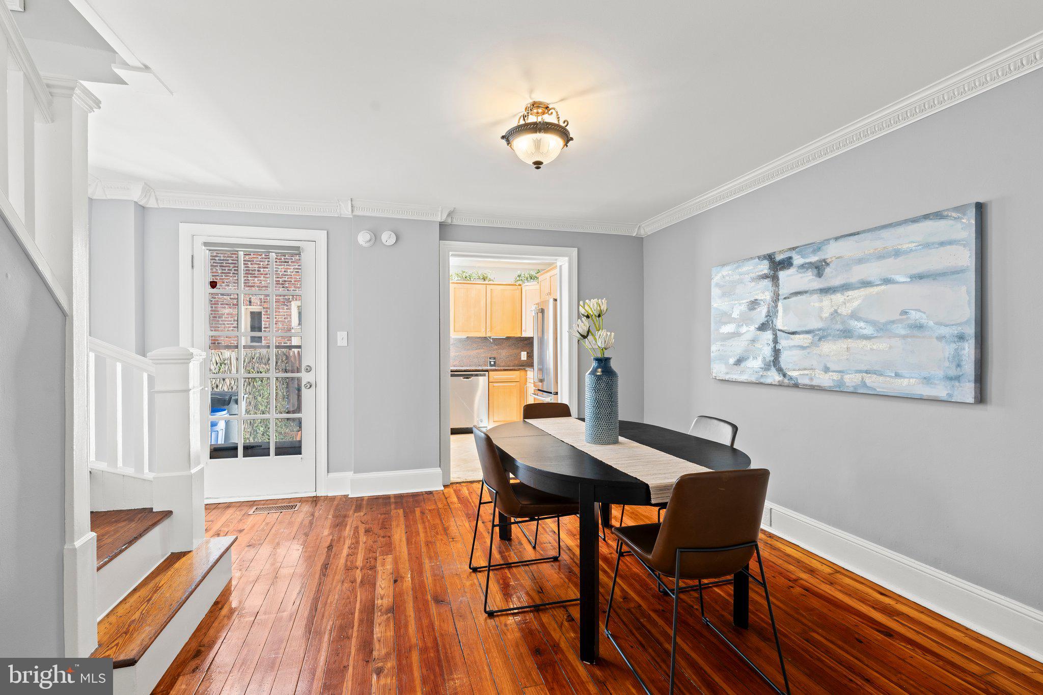 FAIRMOUNT - Residential