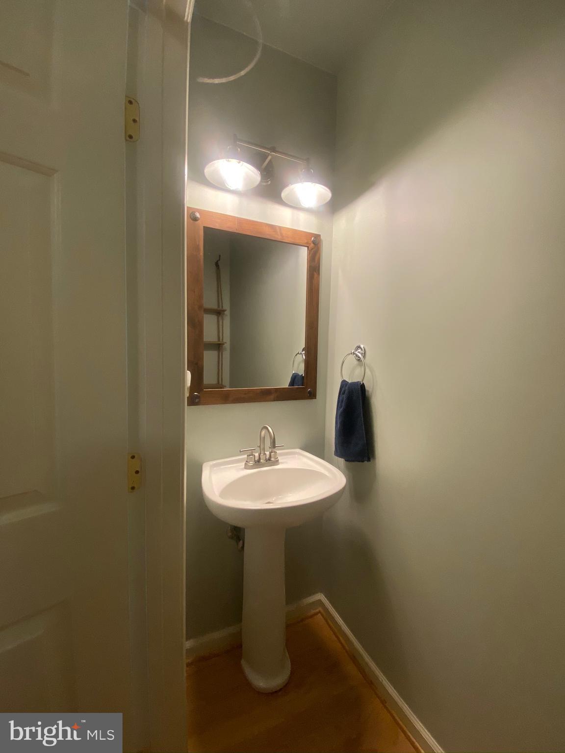 CAMERON STATION - Residential