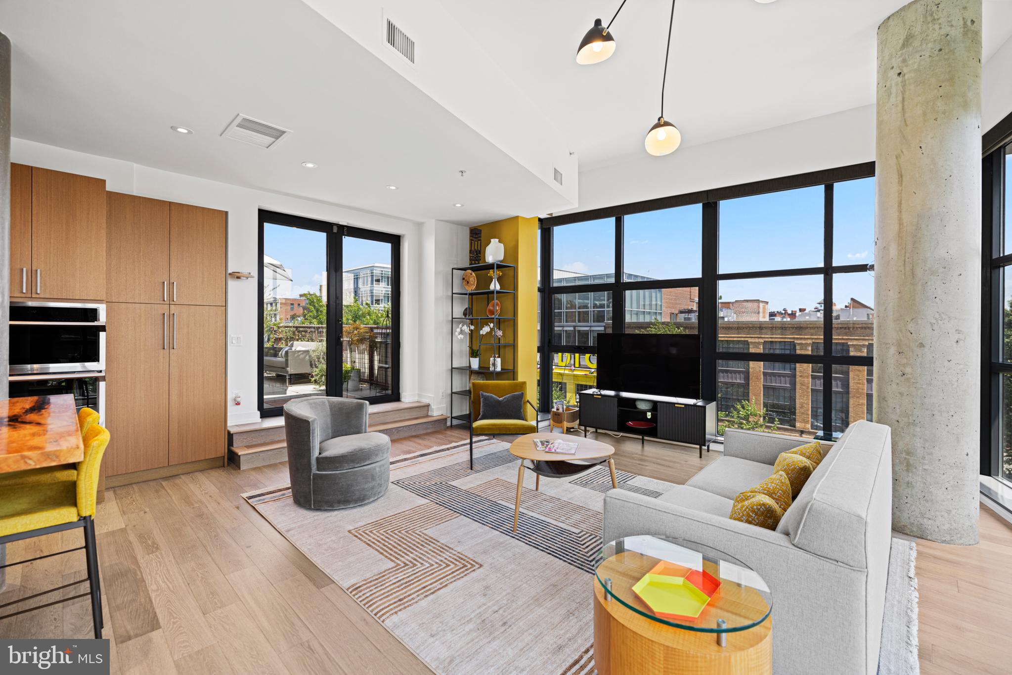 1413 P STREET NW 402