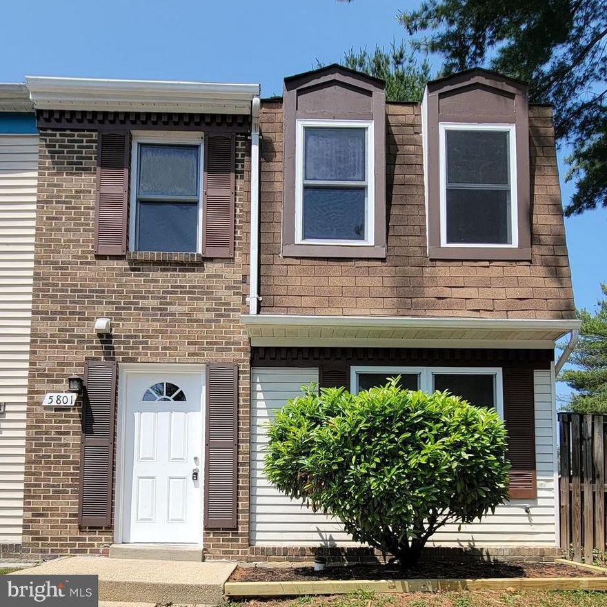 3 bedrooms, 1.5 baths, townhome awaiting the perfect tenants. Freshly painted, hardwood flooring on main level, new carpet upstairs. CREDIT SCORE OF AT LEAST 625+ REQUIRED. INCOME REQUIREMENT $6000 Gross p/m. Small dogs, spayed/neutered cats allowed, no pitbulls. If approved, 1st month's rent is required to hold the unit. Rhino Security Deposit insurance required. Application fee is $65.00 per applicant.