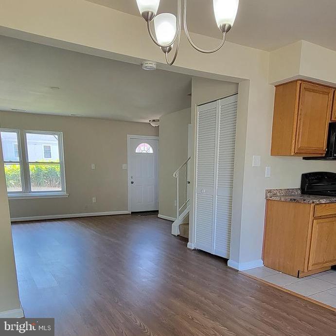 LONDON WOODS - Residential Lease