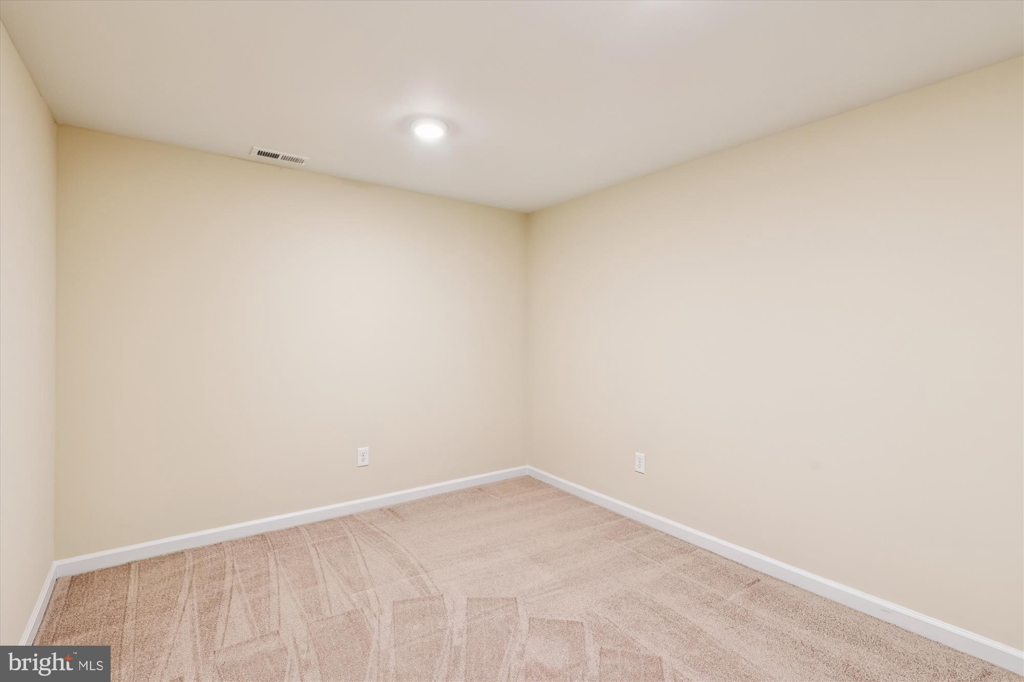 HERITAGE HARBOUR - Residential