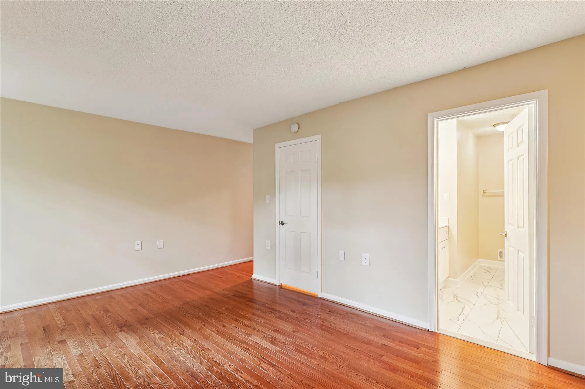 Annapolis, Maryland 21401, United States, 2 Bedrooms Bedrooms, ,3 BathroomsBathrooms,Residential,Coming Soon,225957