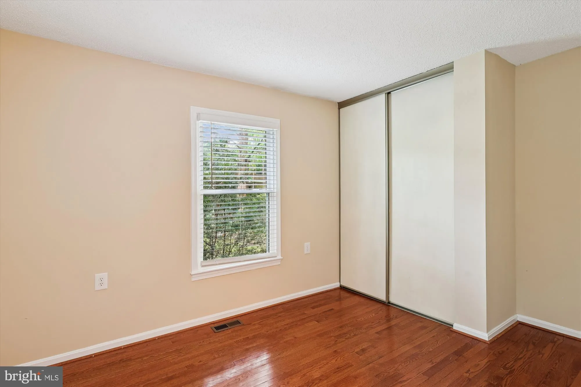 Annapolis, Maryland 21401, United States, 2 Bedrooms Bedrooms, ,3 BathroomsBathrooms,Residential,Coming Soon,225957