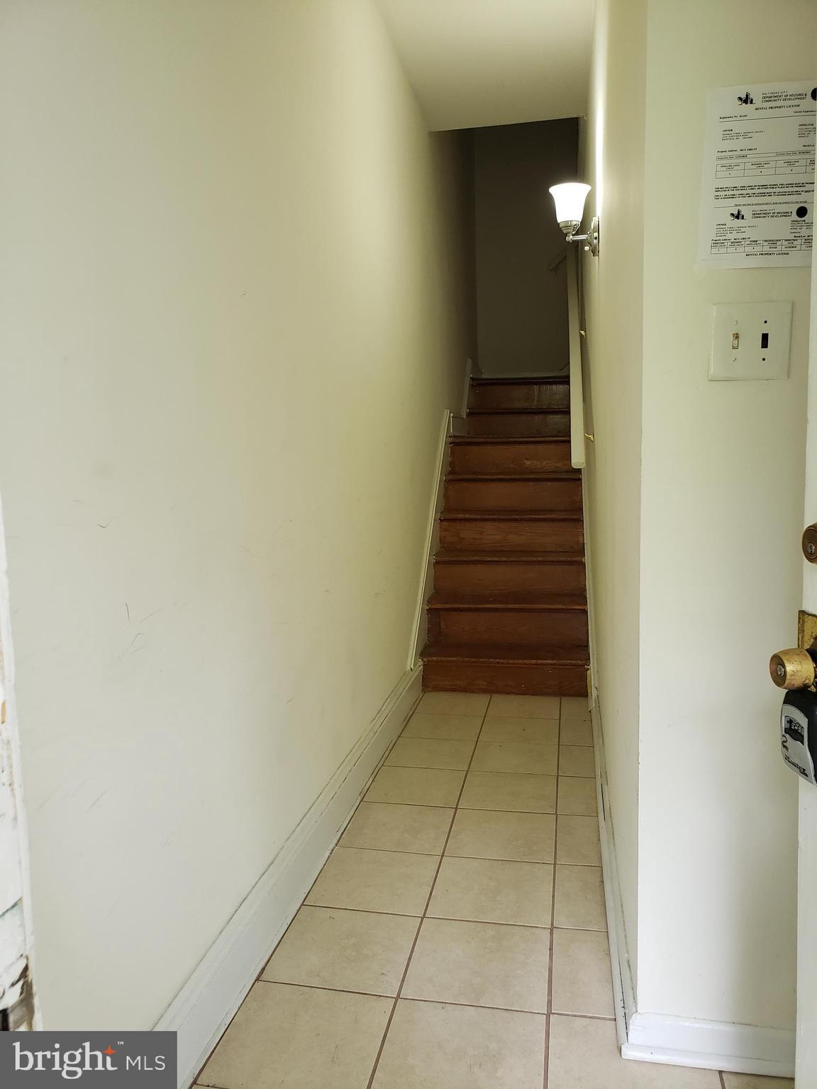 CHARLES VILLAGE - Residential Lease