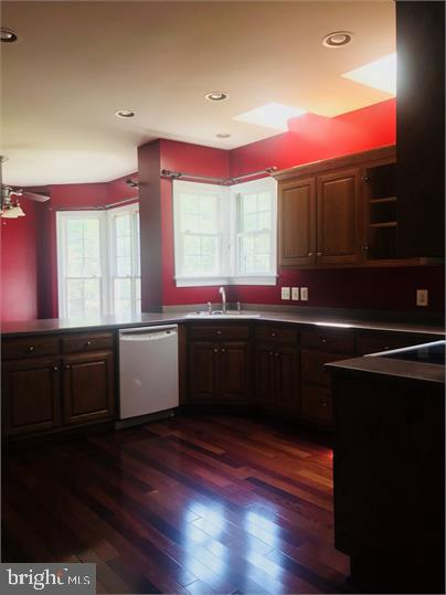 MT MORIAH ON THE POTOMAC - Residential Lease