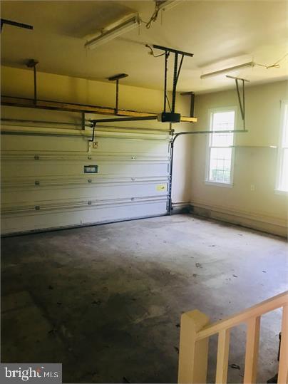 MT MORIAH ON THE POTOMAC - Residential Lease