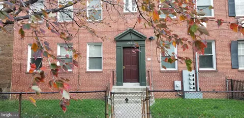 MLS: DCDC2215836
