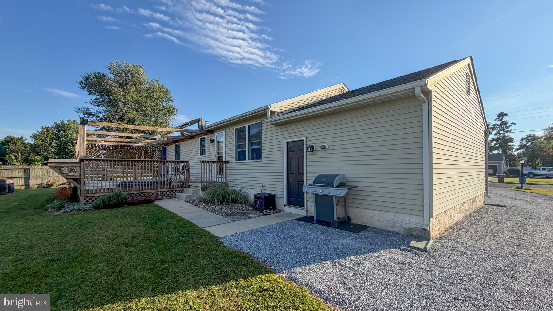 26 SOMERS AVENUE