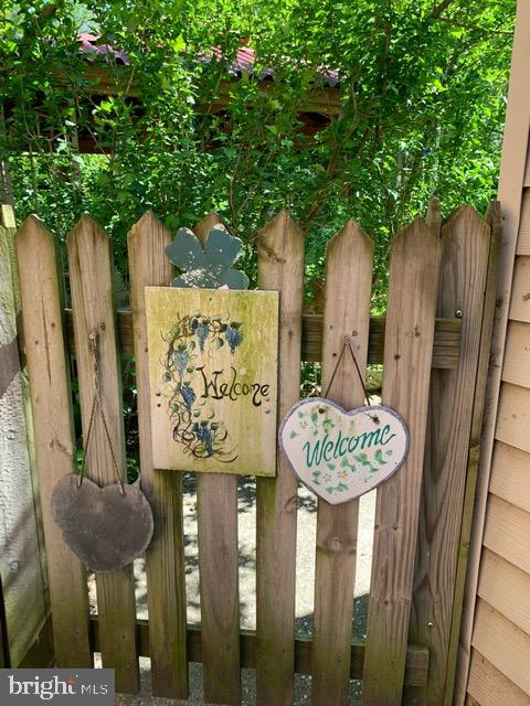 ABBOTTSTOWN BOROUGH - Residential