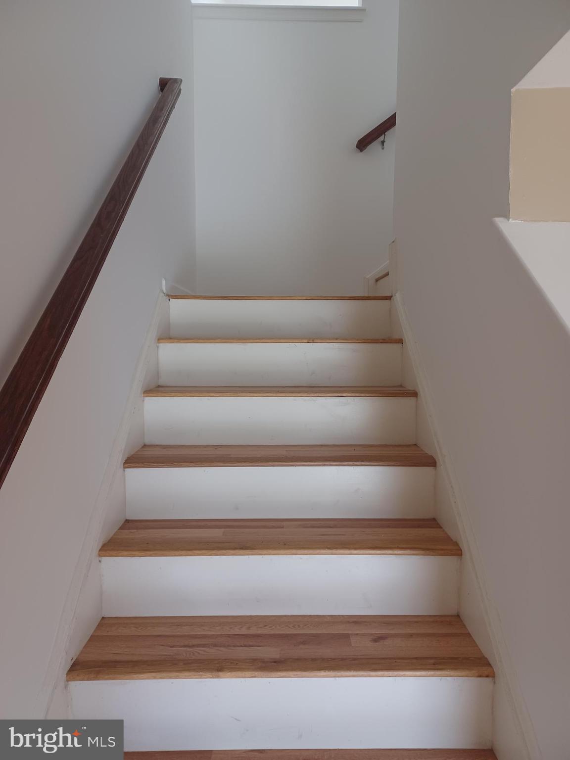 MANOR PARK - Residential Lease