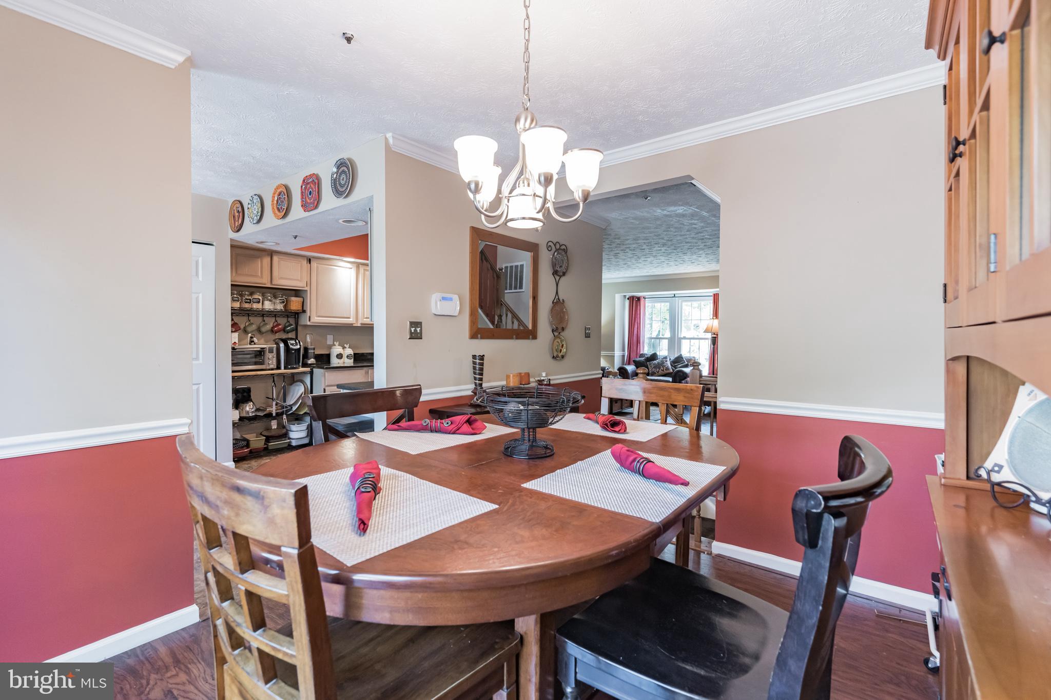 SADDLE CREEK - Residential