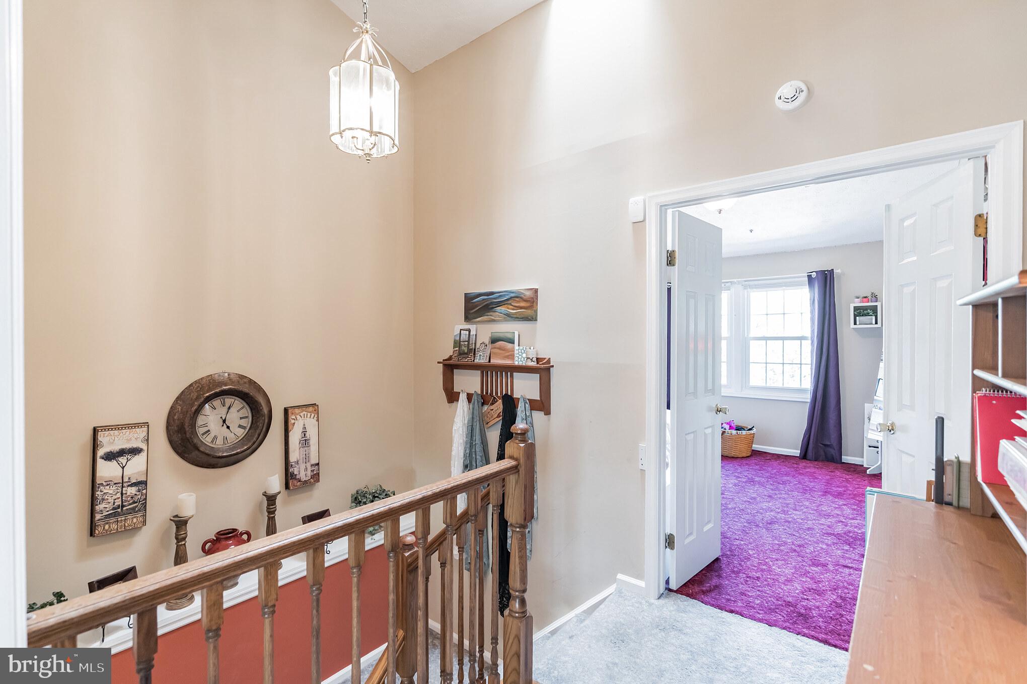 SADDLE CREEK - Residential