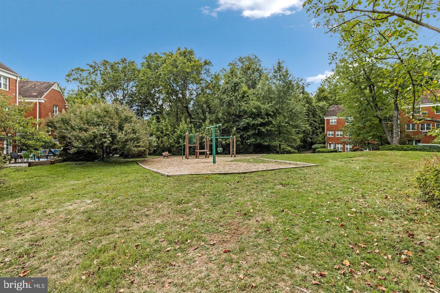 PARKFAIRFAX - Residential