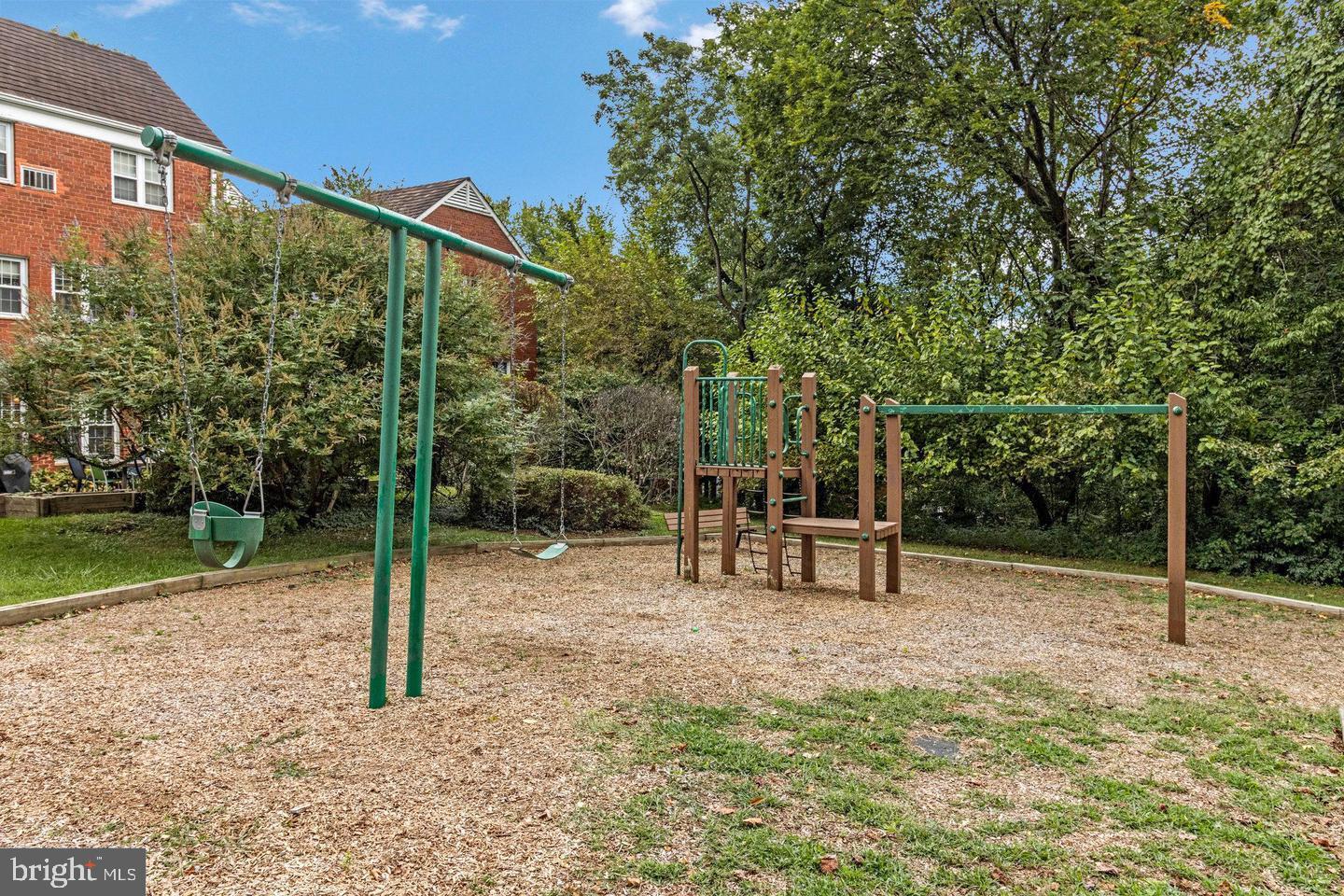 PARKFAIRFAX - Residential