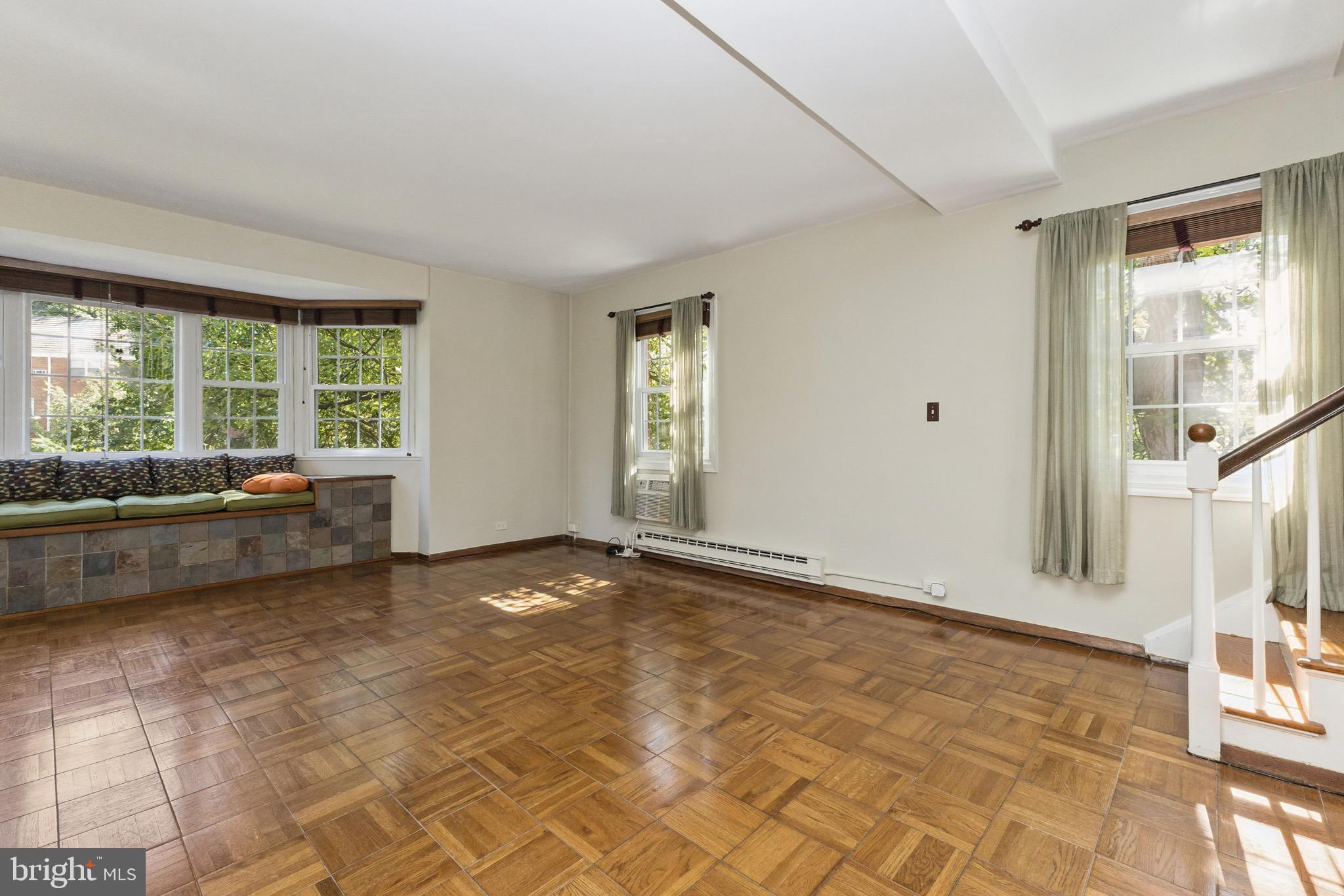 PARKFAIRFAX - Residential