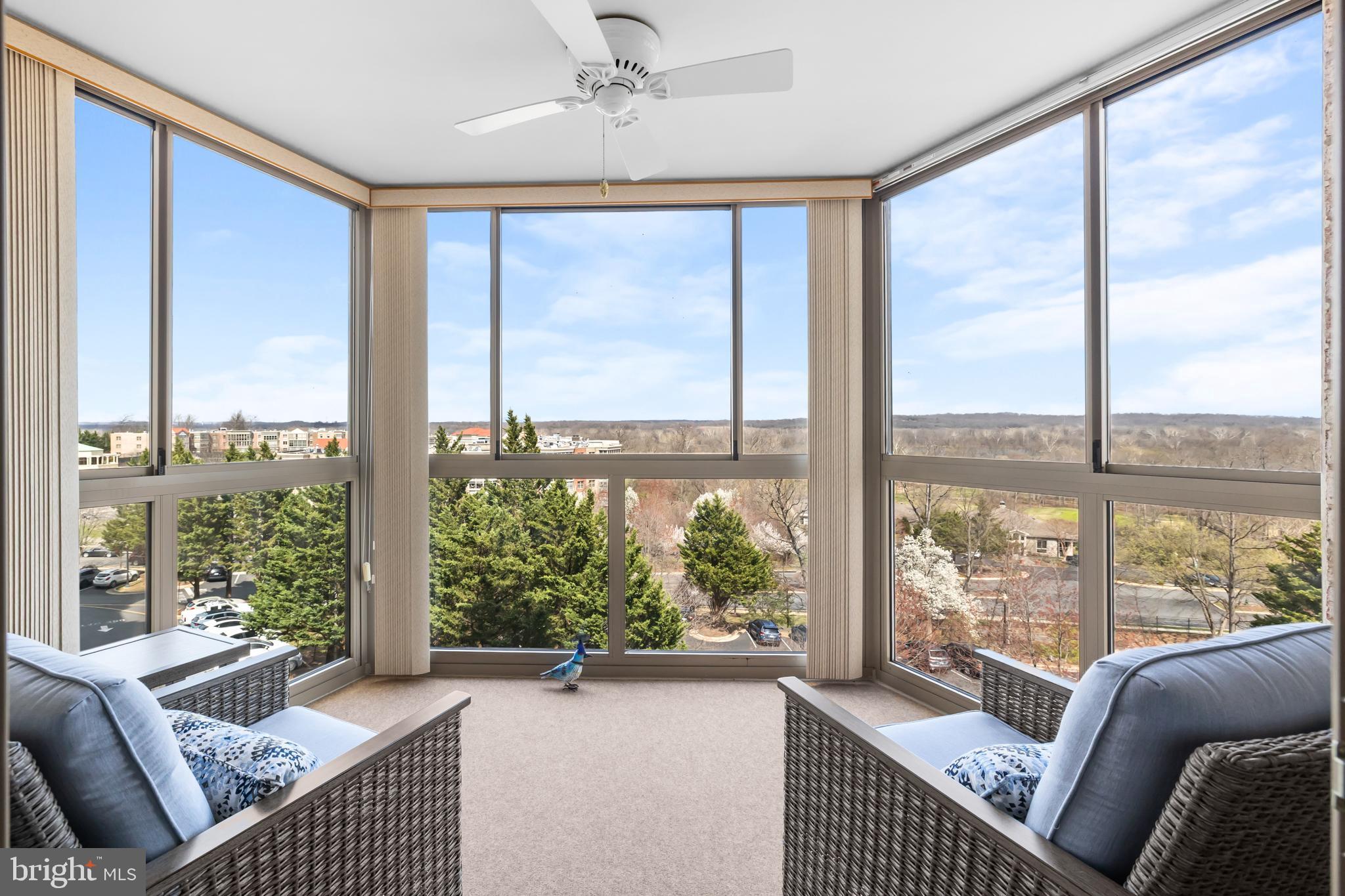 LANSDOWNE WOODS - Residential