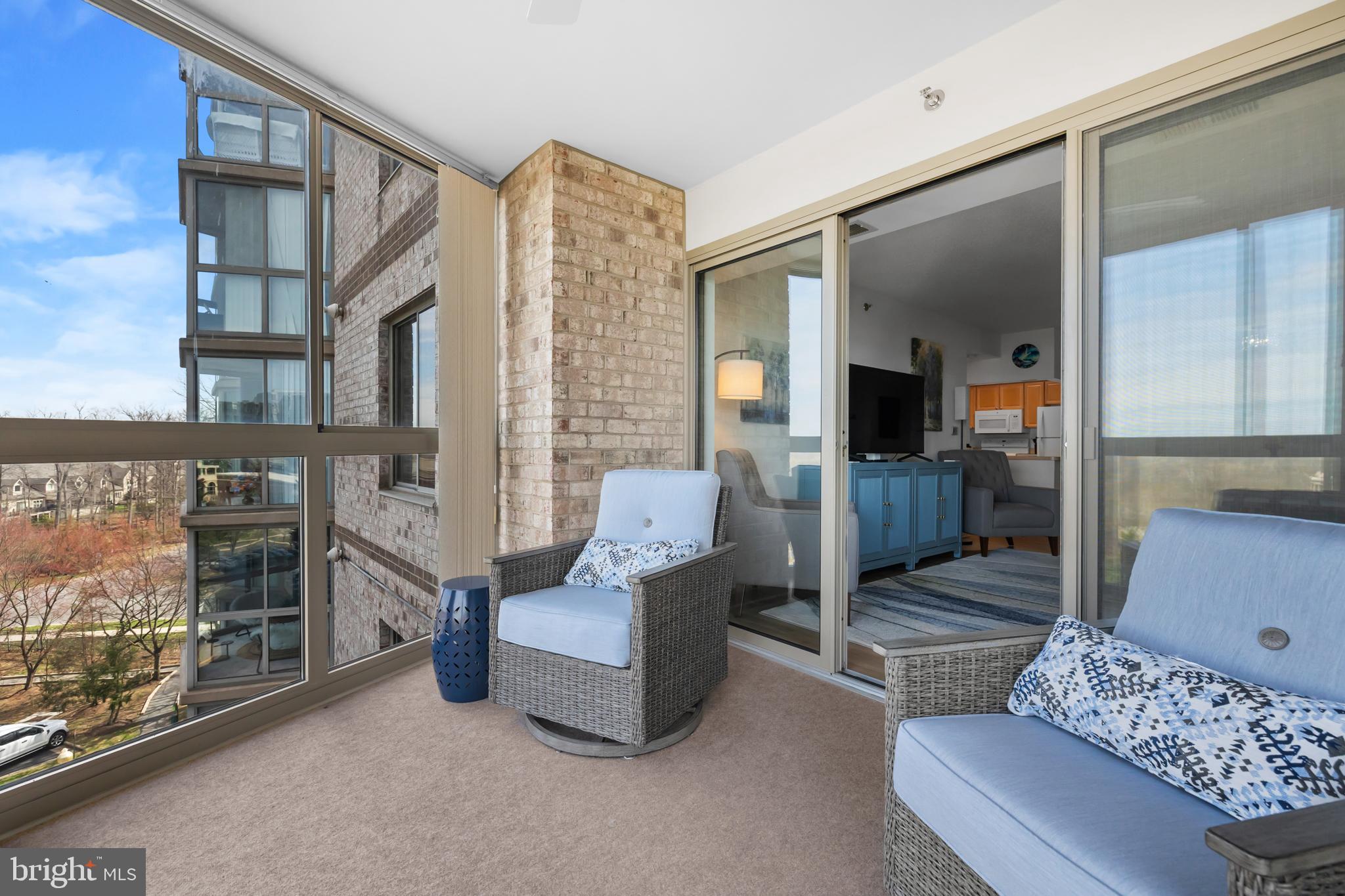 LANSDOWNE WOODS - Residential