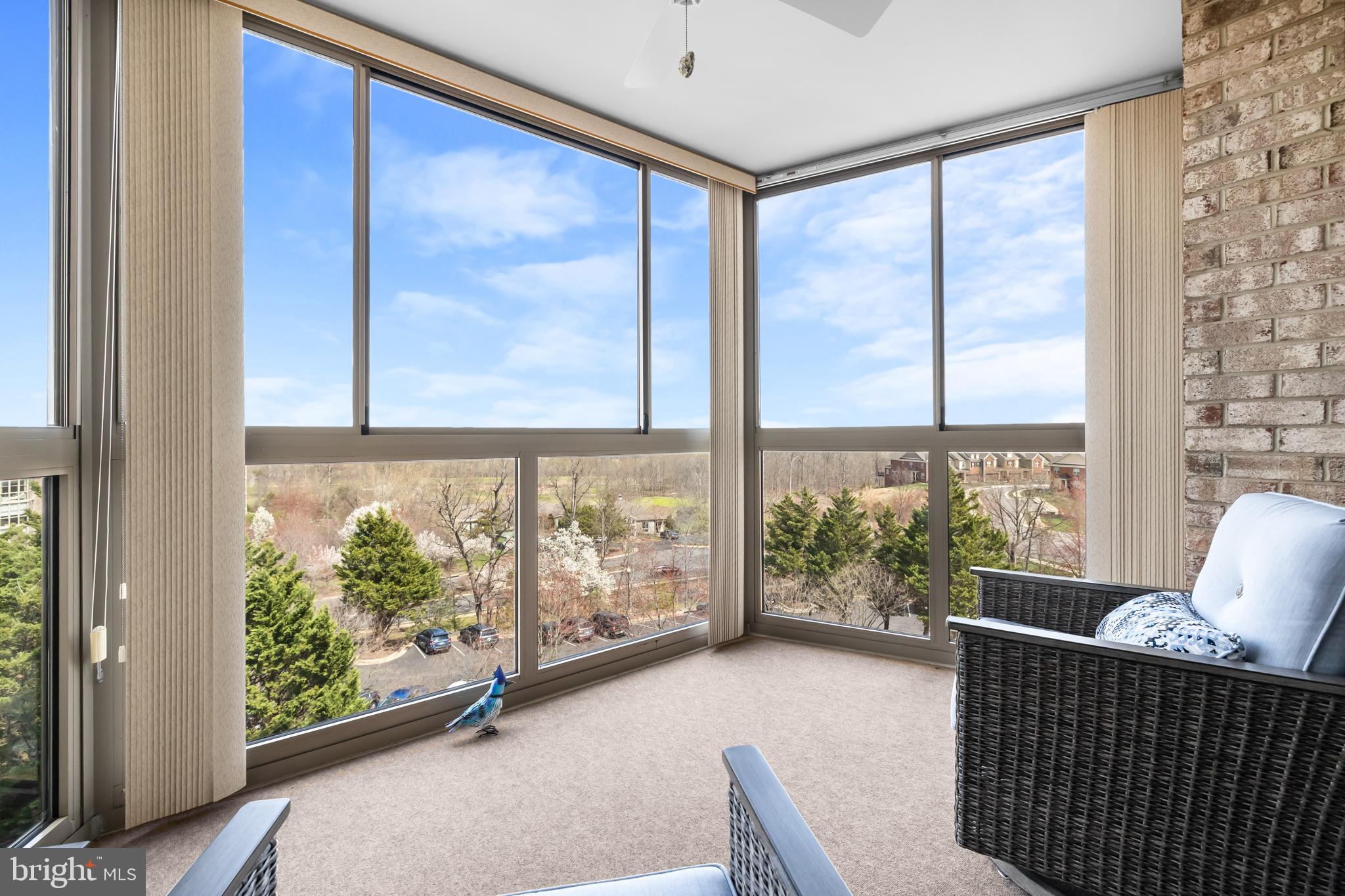 LANSDOWNE WOODS - Residential