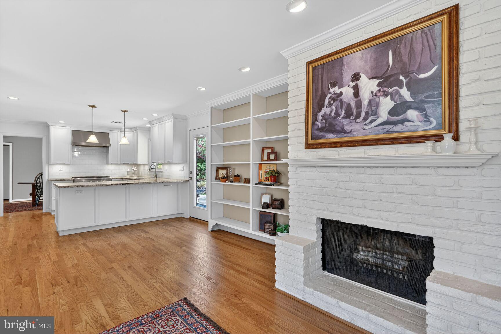 HOME ACRES - Residential