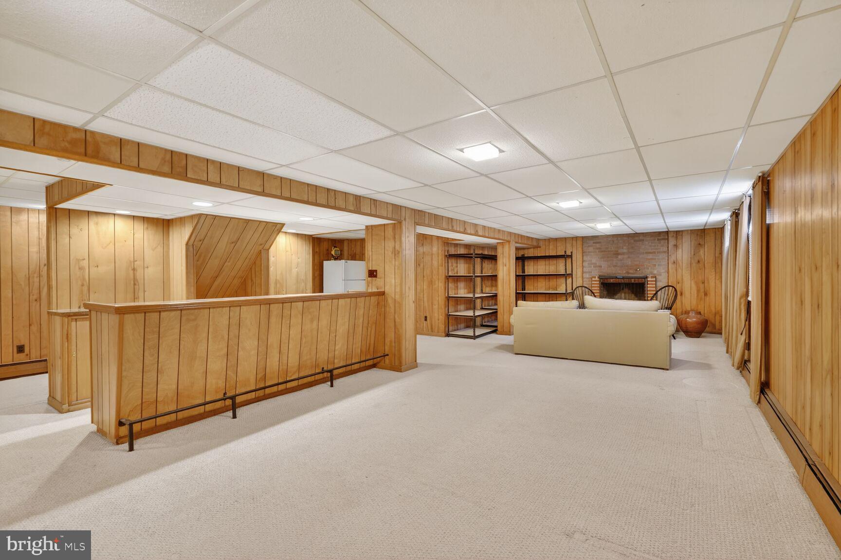 HOME ACRES - Residential