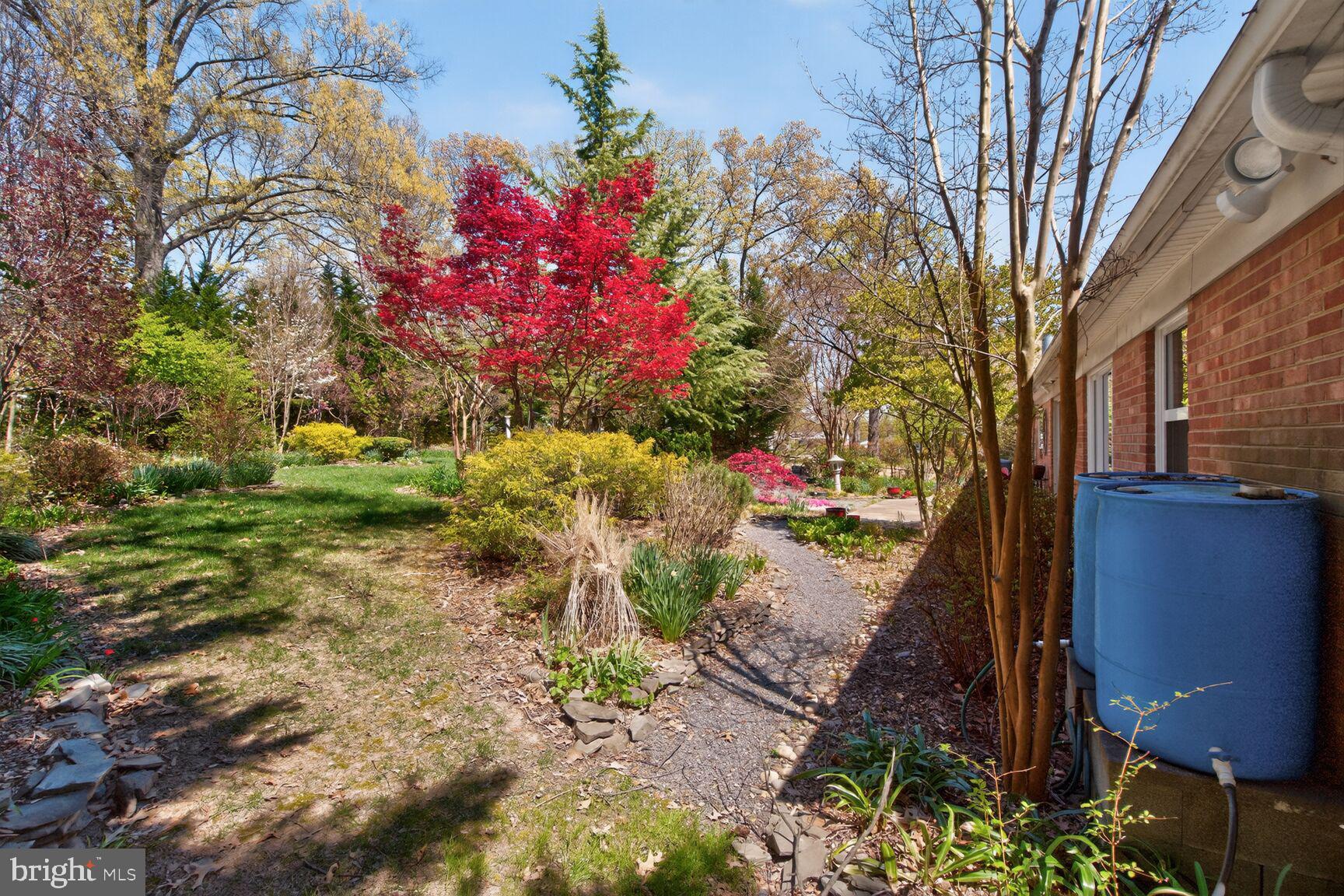 HOME ACRES - Residential