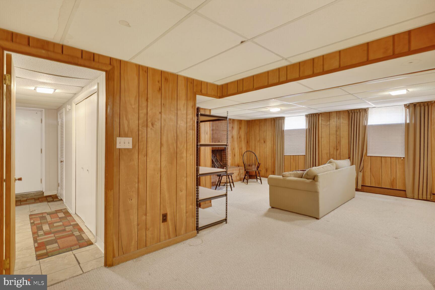 HOME ACRES - Residential