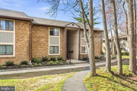Condo For Sale - 115 E Kings Highway #271<br/> Burlington County, MAPLE SHADE, NJ 08052