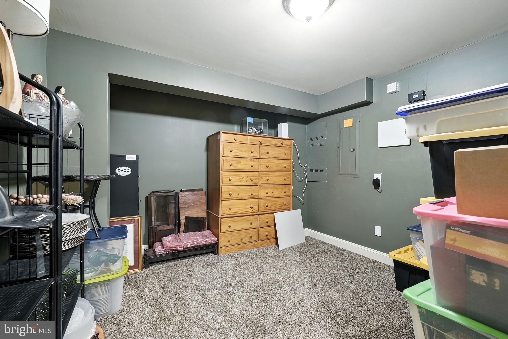 DOMINION VALLEY COUNTRY CLUB - Residential