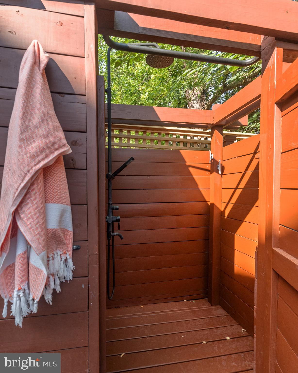 HISTORIC DISTRICT - Residential