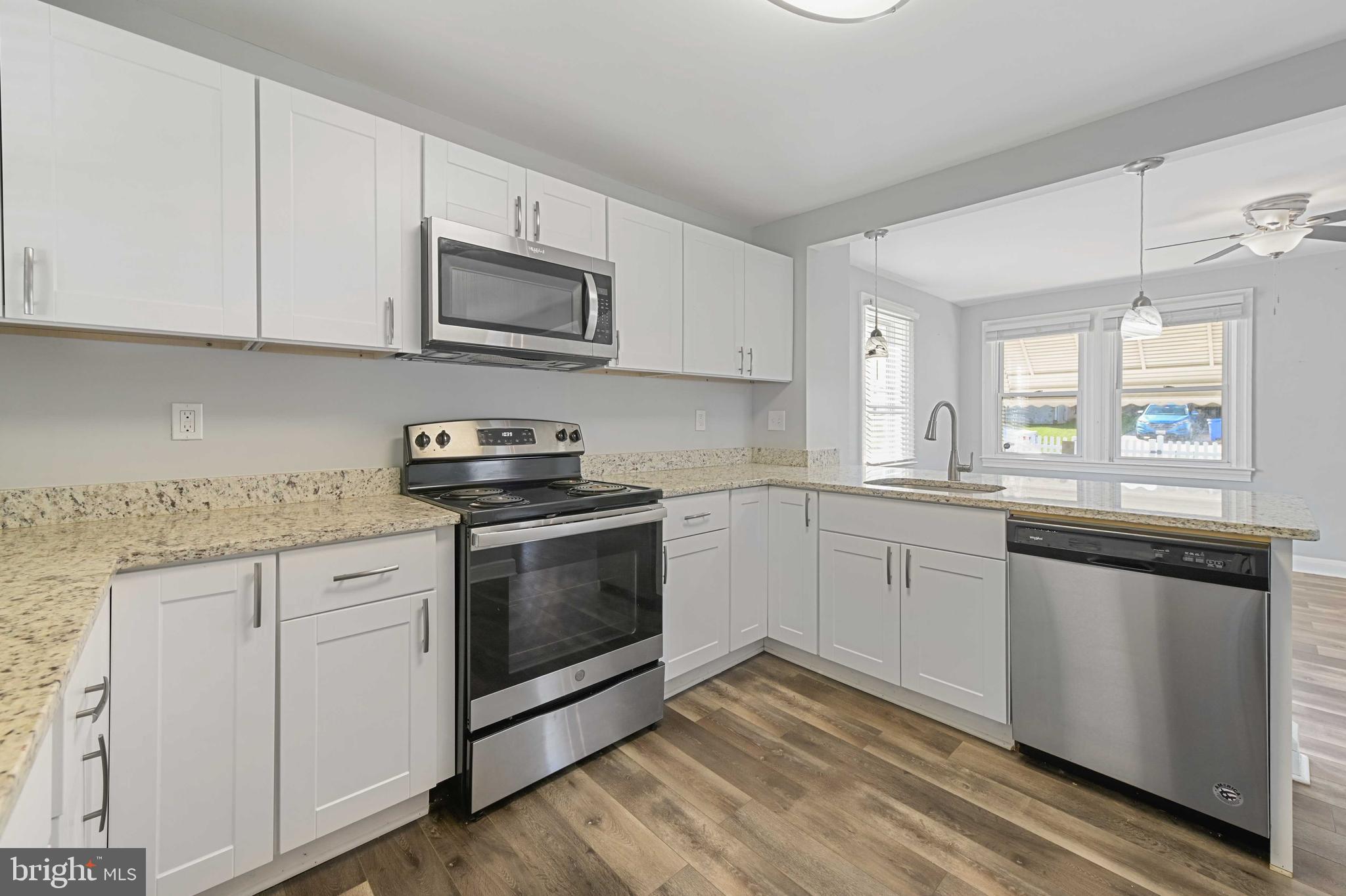 MOUNTAIN FARMS - Residential