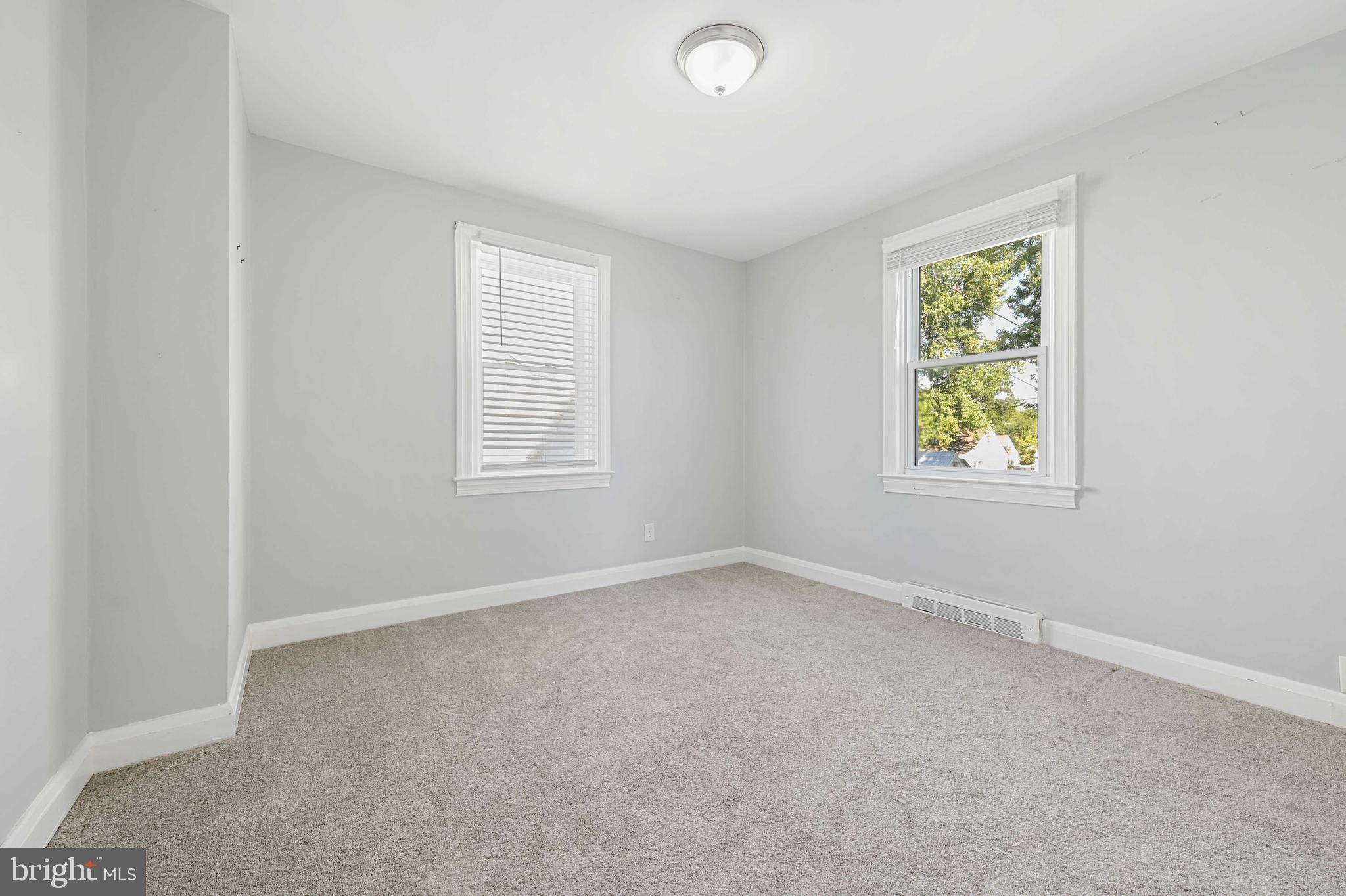 MOUNTAIN FARMS - Residential