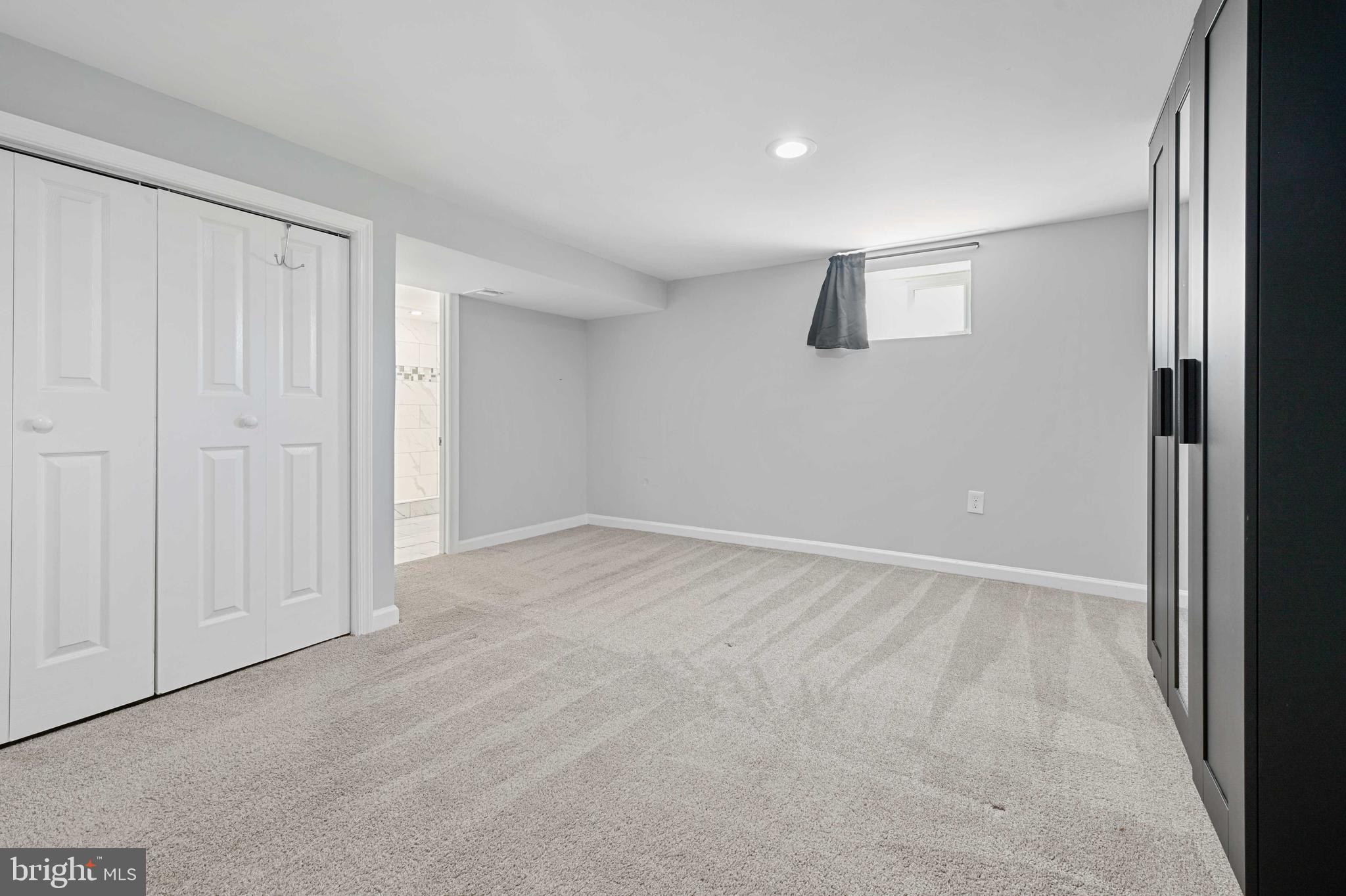 MOUNTAIN FARMS - Residential