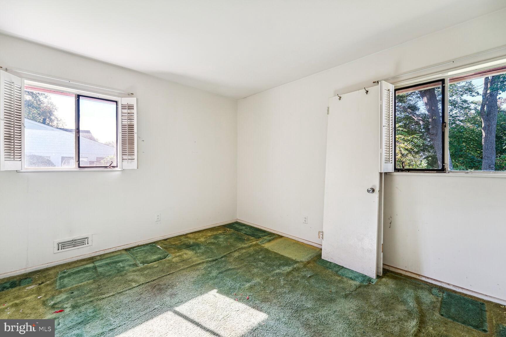 ROSE HILL PARK - Residential