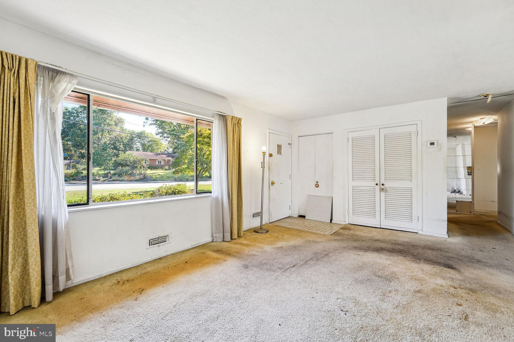 ROSE HILL PARK - Residential