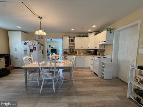 BONAPARTE AVE WHITE MARSH MD 21162