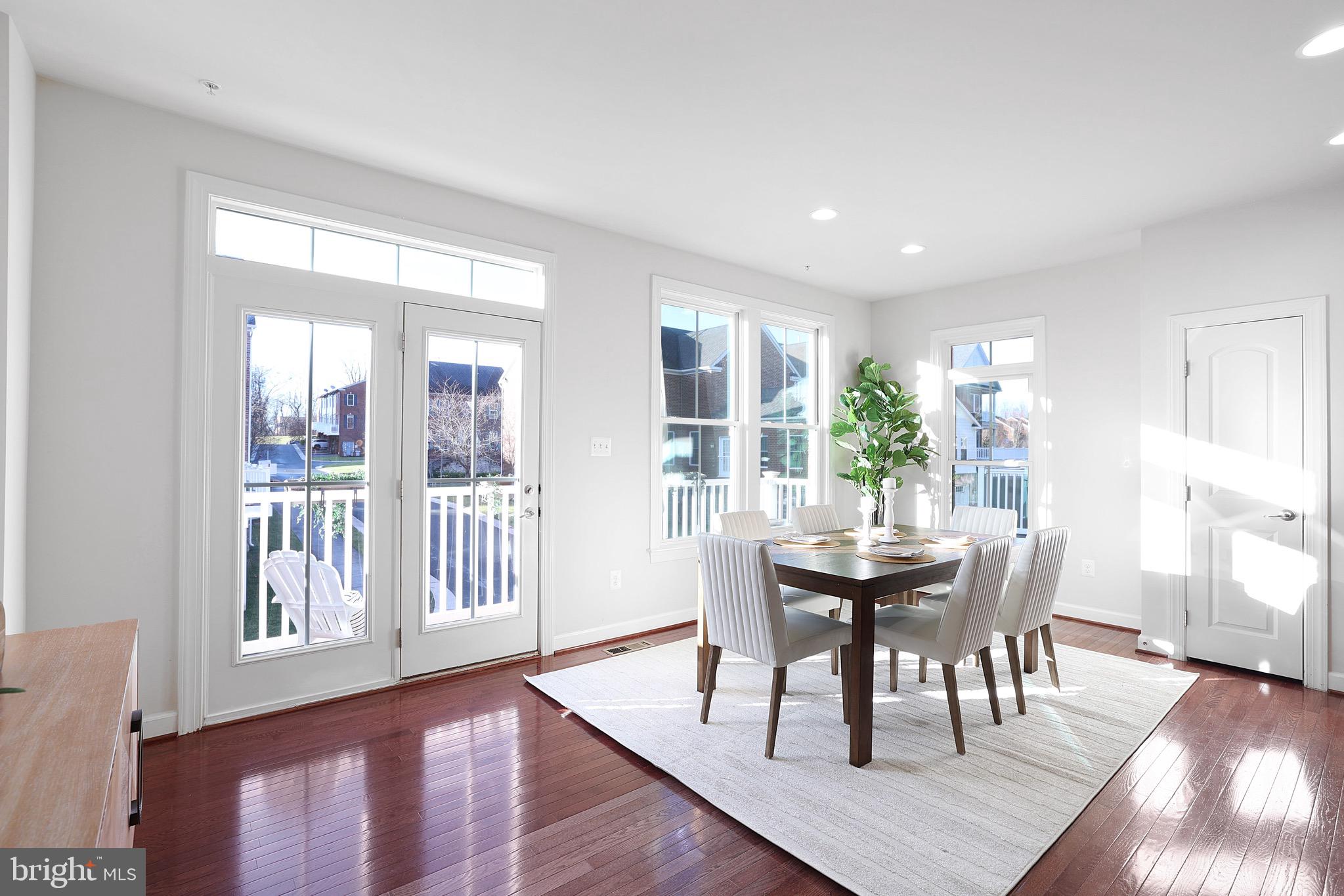 PARKLANDS AT WATKINS MILL - Residential