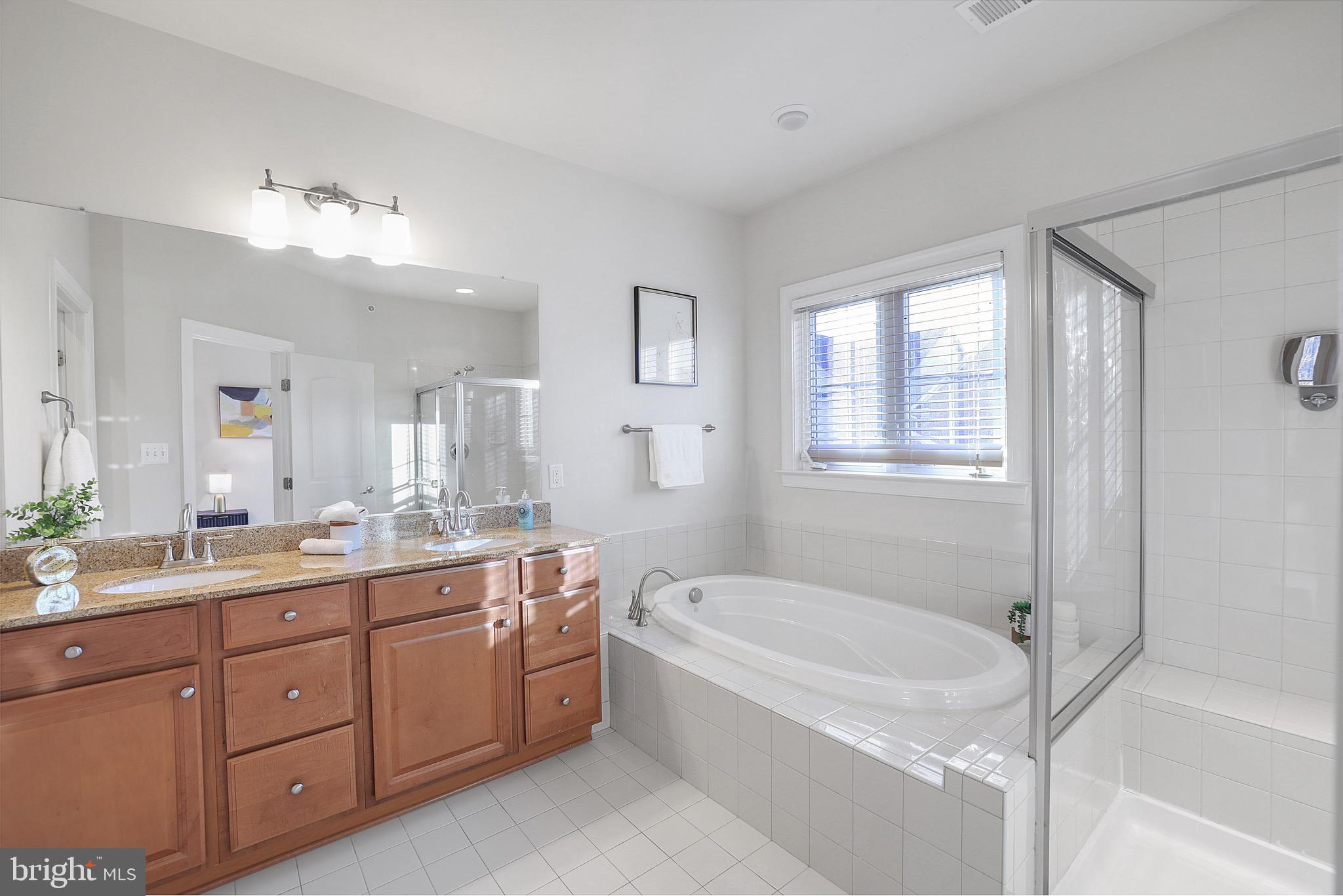 PARKLANDS AT WATKINS MILL - Residential