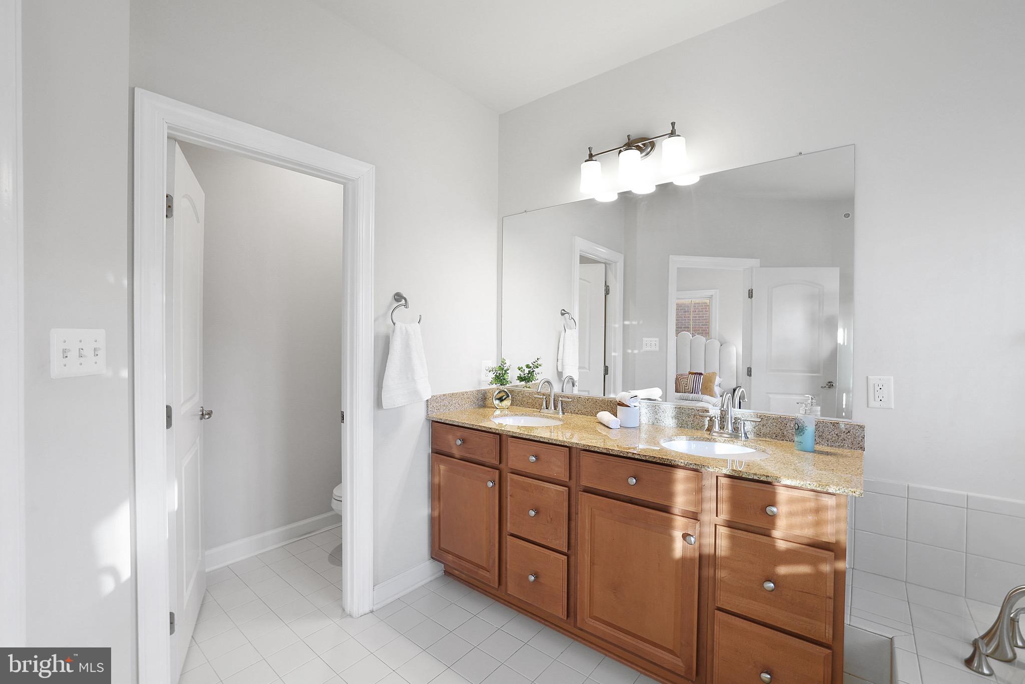 PARKLANDS AT WATKINS MILL - Residential