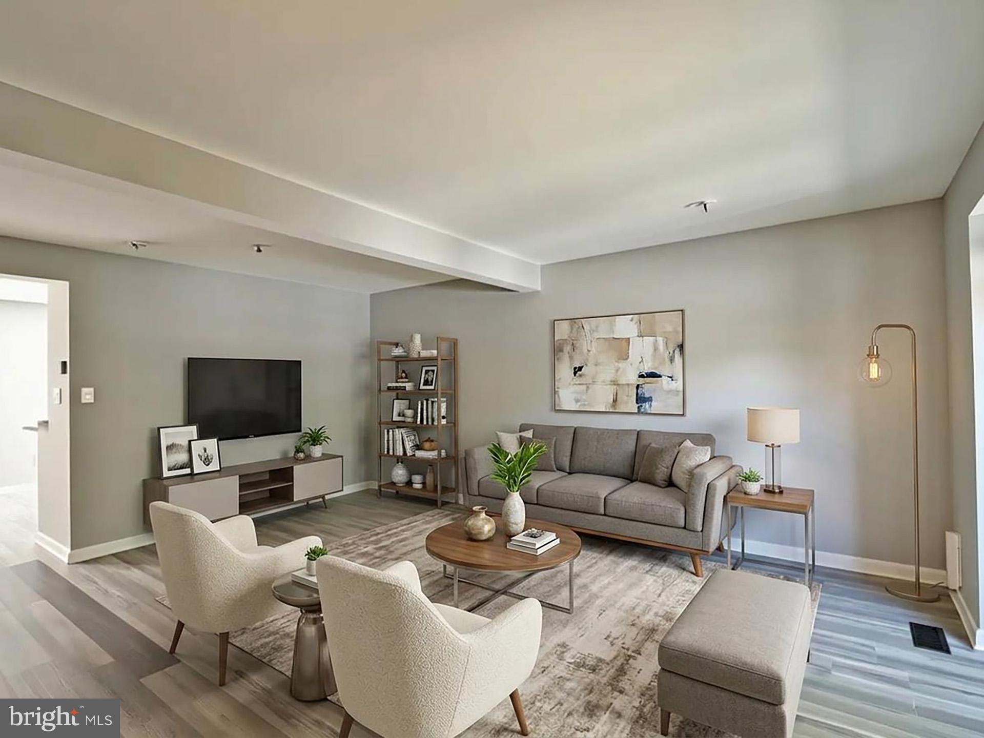 8815 ASHBERRY COURT
