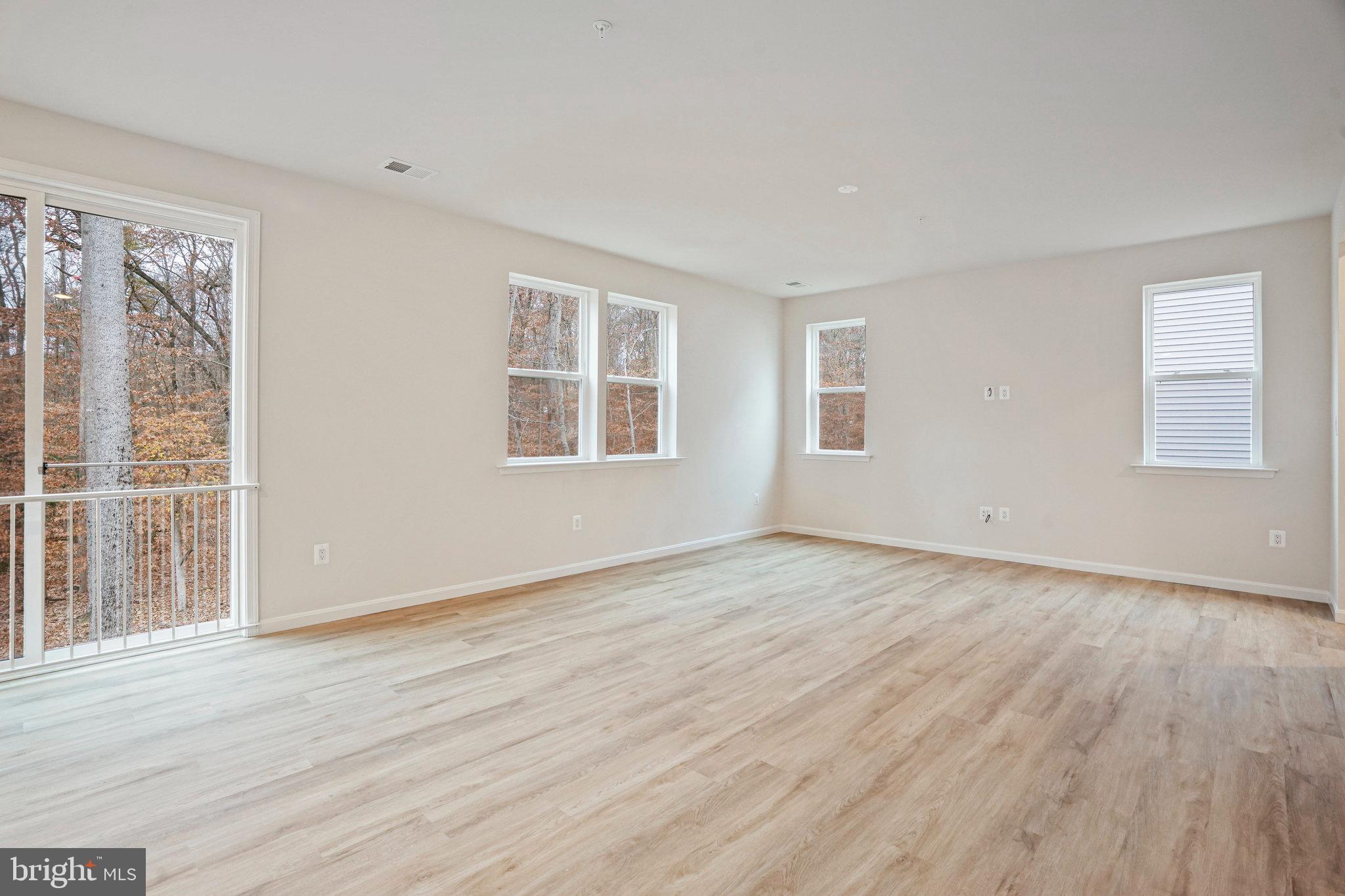 NORTHWOODS - Residential