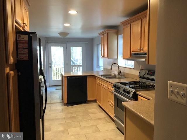 FELLS POINT HISTORIC DISTRICT - Residential Lease