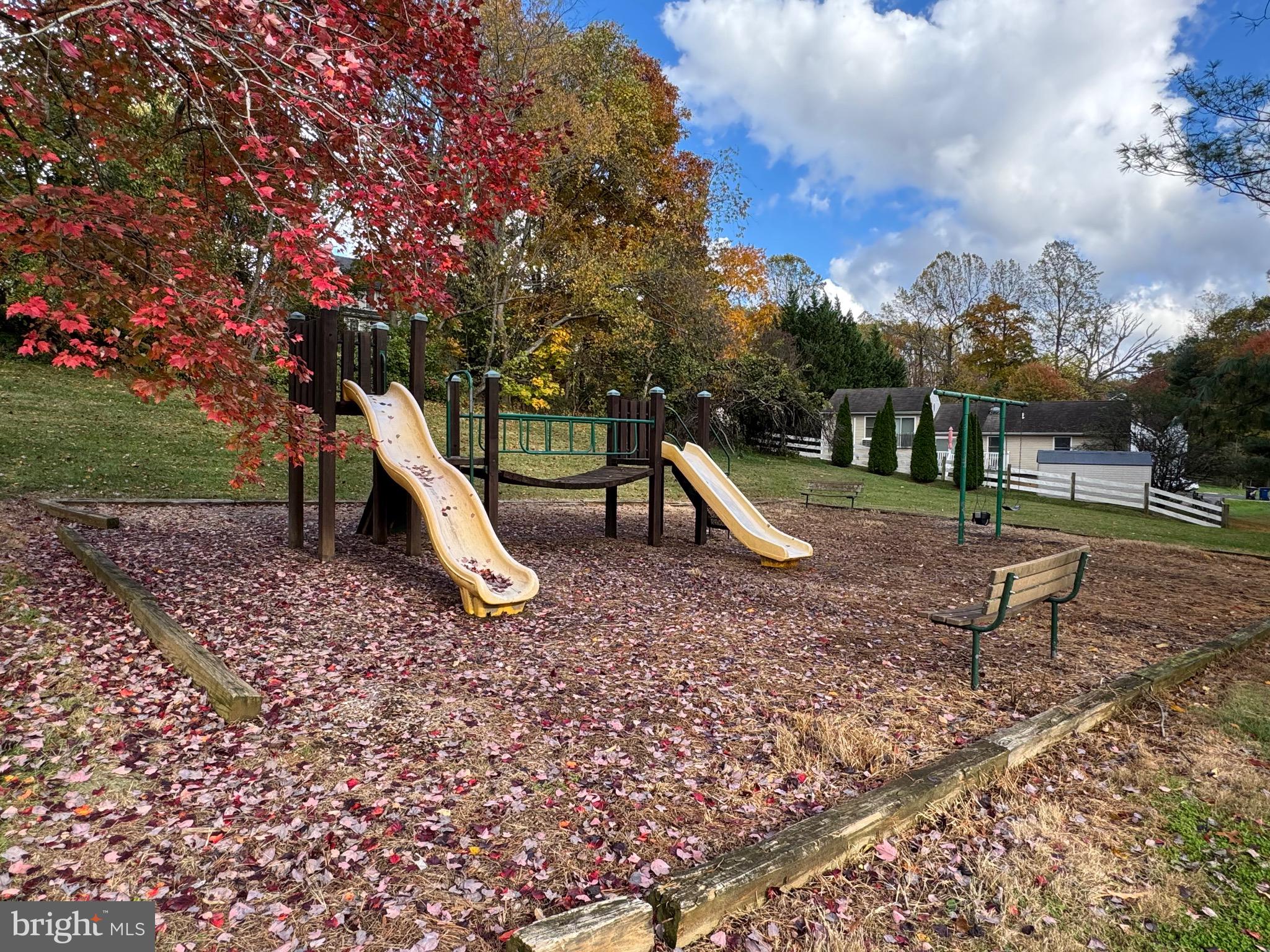 HILLTOP - Residential