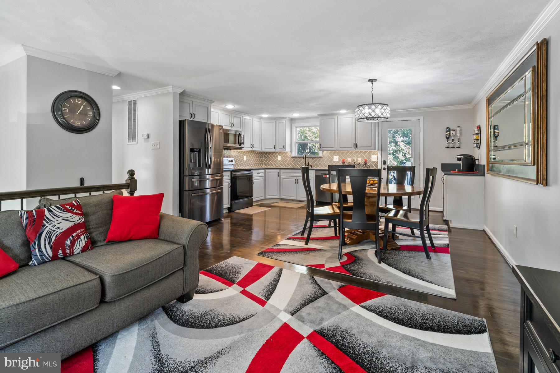 HILLTOP - Residential