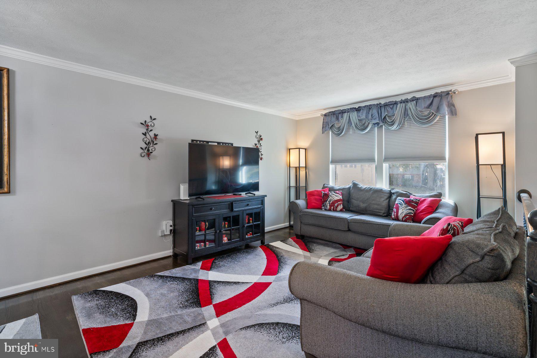 HILLTOP - Residential