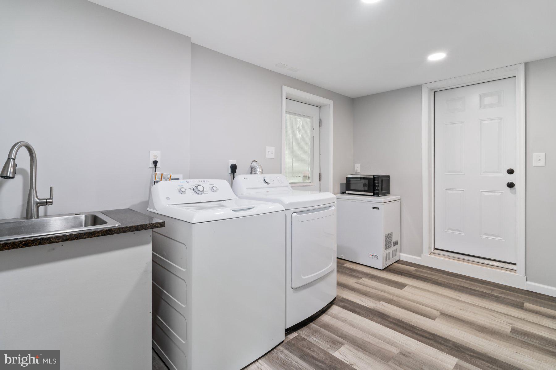 HILLTOP - Residential